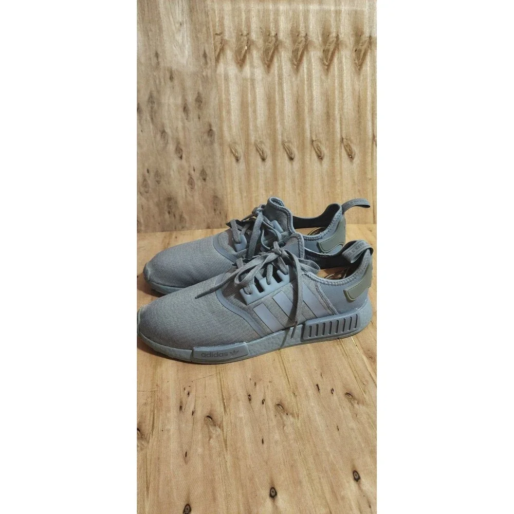 Adidas  NMD_R1 Primeblue Black Cloud White Grey Sneaker GZ9258 Men's Shoes Sz 13